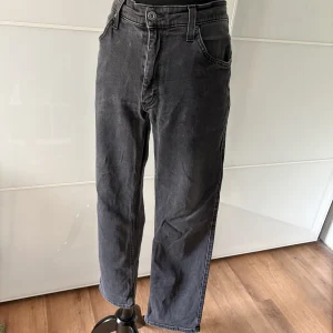 Mustang Tramper graue Jeans