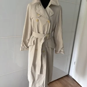 Yell beiger Trenchcoat mit Bindegürtel