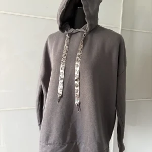 Infinity Woman Hoodie mit Leoparden-Kordel