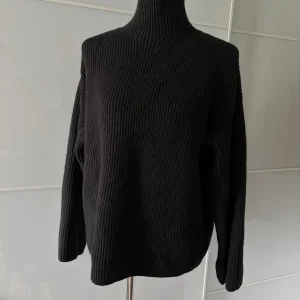 H&M Grobstrick-Pullover mit Stehkragen